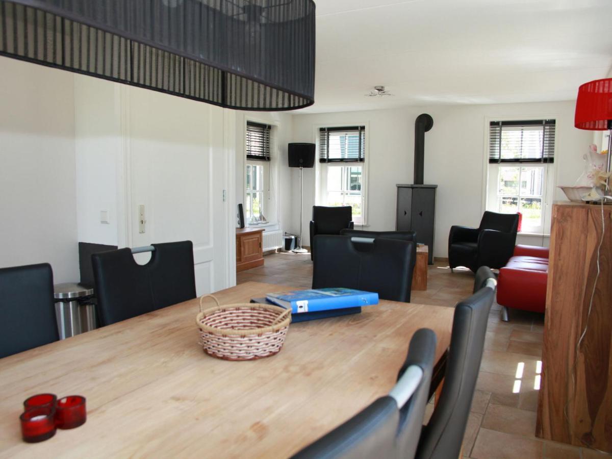 Comfy Villa In Wieringer Style Near The Wadden Sea Hippolytushoef Exterior photo